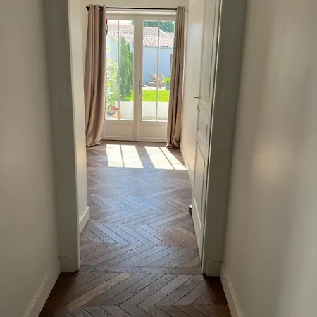 Exceptional Property, Park, Pool, Villa