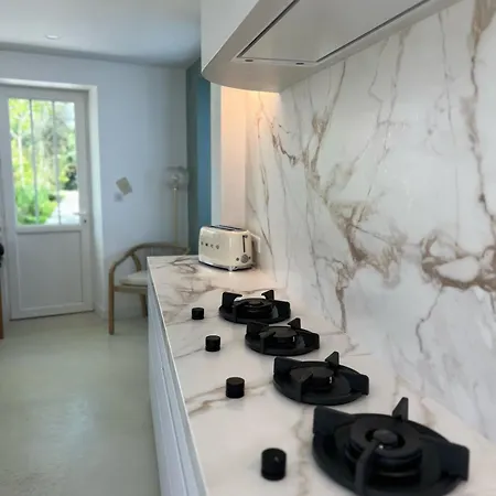 Exceptional Property, Park, Pool, ヴィラ