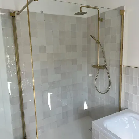 Exceptional Property, Park, Pool, ヴィラ