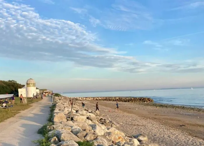 빌라 Exceptional Property, Park, Pool, *