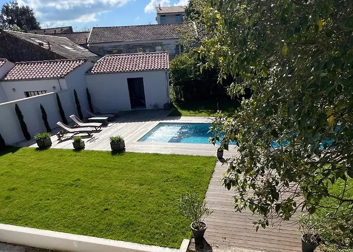 Exceptional Property, Park, Pool, Willa La Rochelle (Charente-Maritime)
